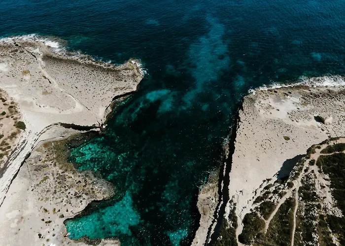 Apartament Modern 3br Maisonette Fully Equipped With Ac In Qawra By 360 Estates St. Paul's Bay