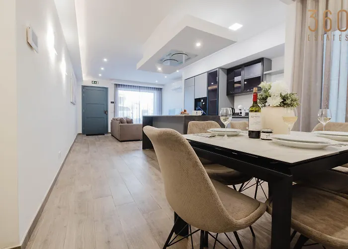 Modern 3br Maisonette Fully Equipped With Ac In Qawra By 360 Estates Apartament