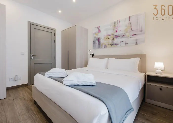 Apartament Modern 3br Maisonette Fully Equipped With Ac In Qawra By 360 Estates St. Paul's Bay