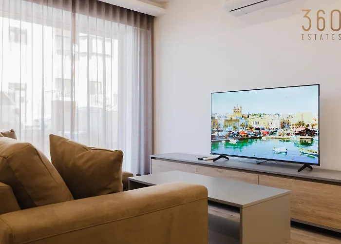 Modern 3br Maisonette Fully Equipped With Ac In Qawra By 360 Estates *