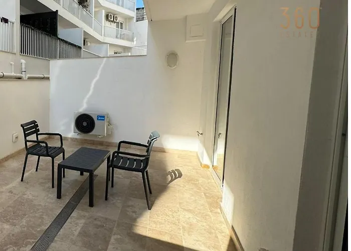 Modern 3br Maisonette Fully Equipped With Ac In Qawra By 360 Estates St. Paul's Bay