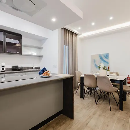 Modern 3br Maisonette Fully Equipped With Ac In Qawra By 360 Estates