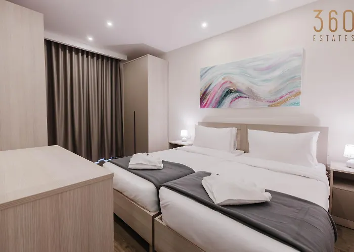 Modern 3br Maisonette Fully Equipped With Ac In Qawra By 360 Estates